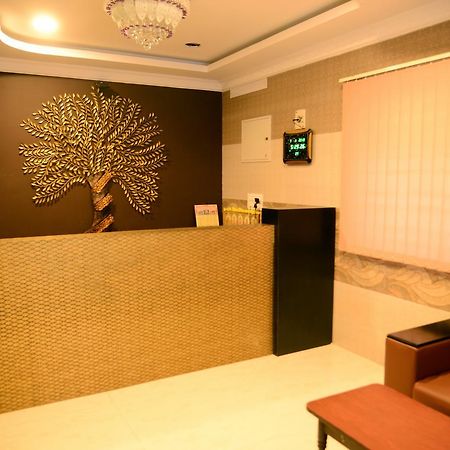 Arjun Inn Chennai Bagian luar foto