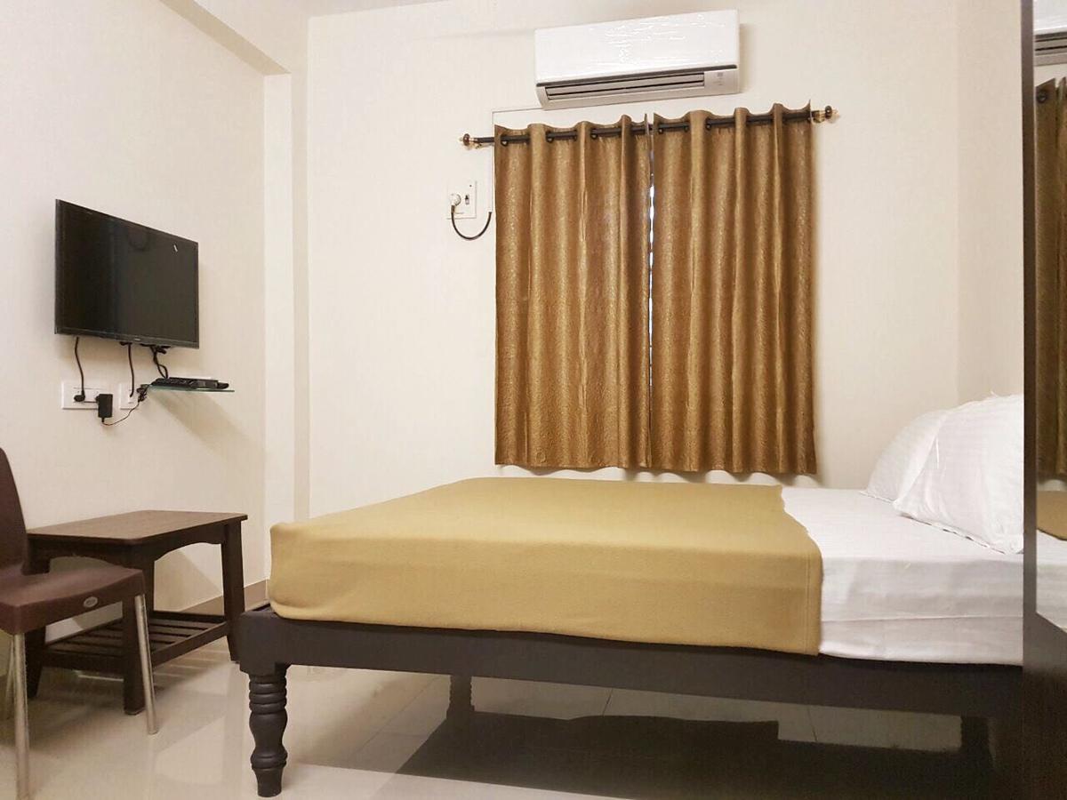 Arjun Inn Chennai Bagian luar foto