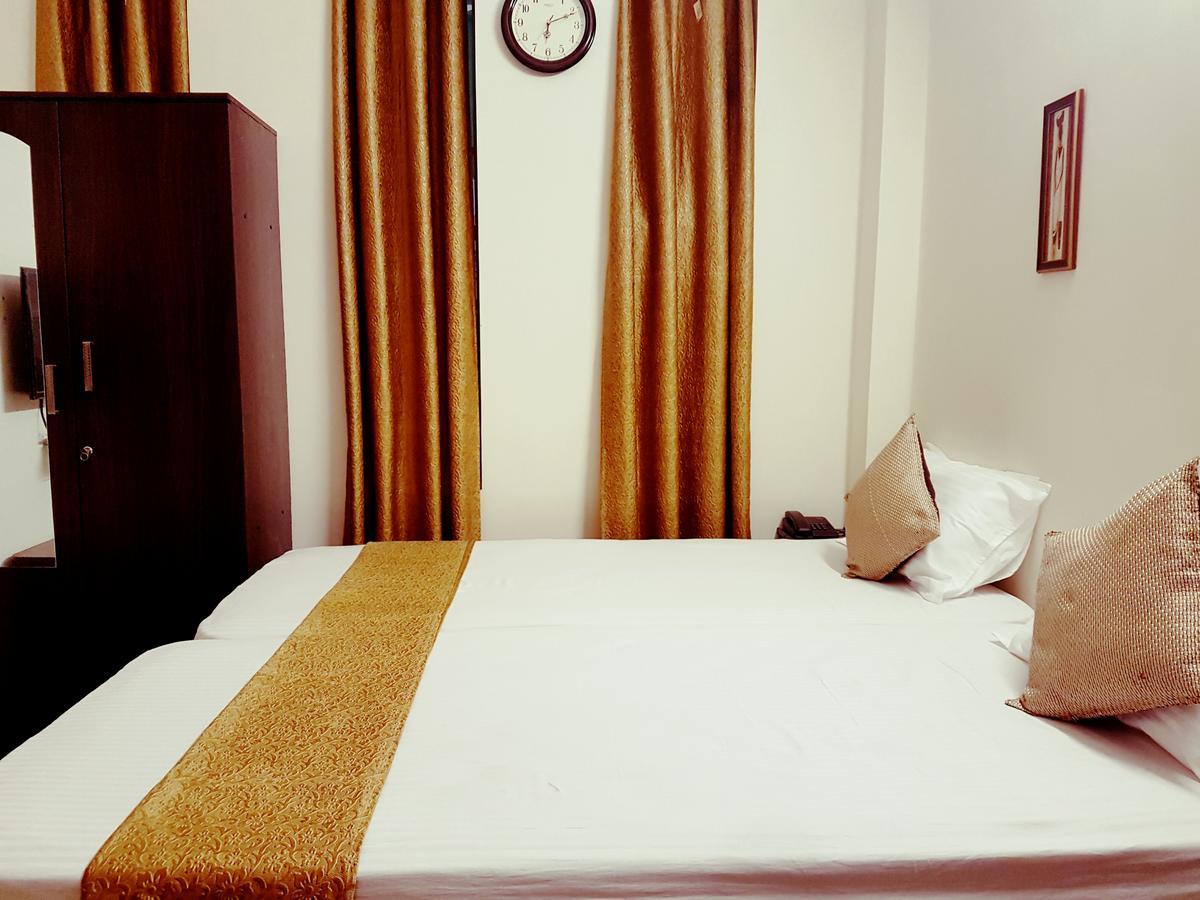 Arjun Inn Chennai Bagian luar foto